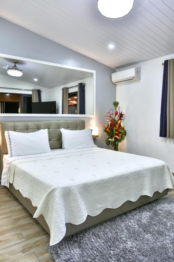 Fare Anapa Guesthouse Papeete  Bagian luar foto